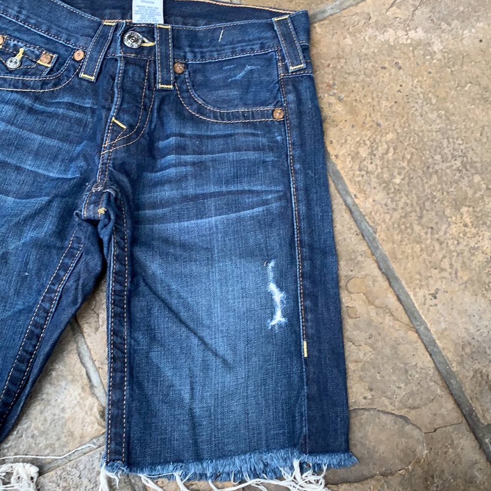 True Religion shorts - Picture 2 of 11